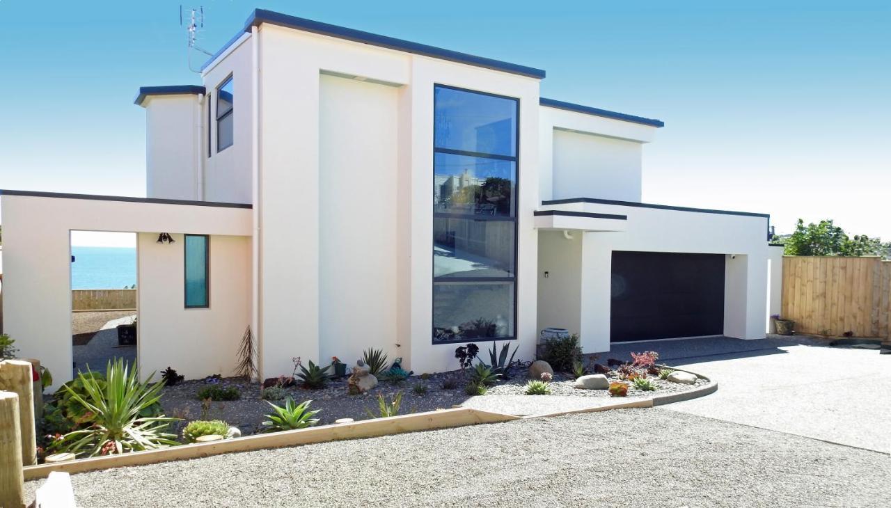 Ātahu Bed & Breakfast Porirua Bagian luar foto