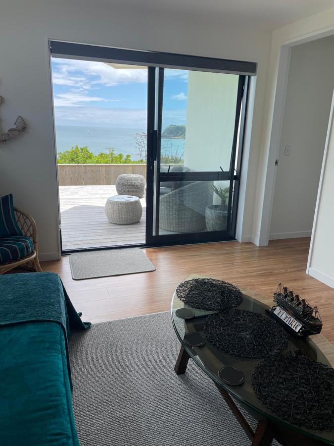 Ātahu Bed & Breakfast Porirua Bagian luar foto